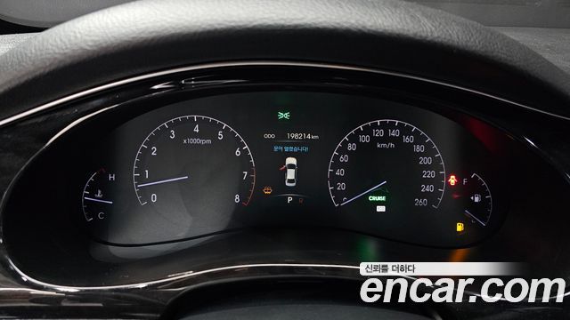 Hyundai Genesis 2012 — photo 8