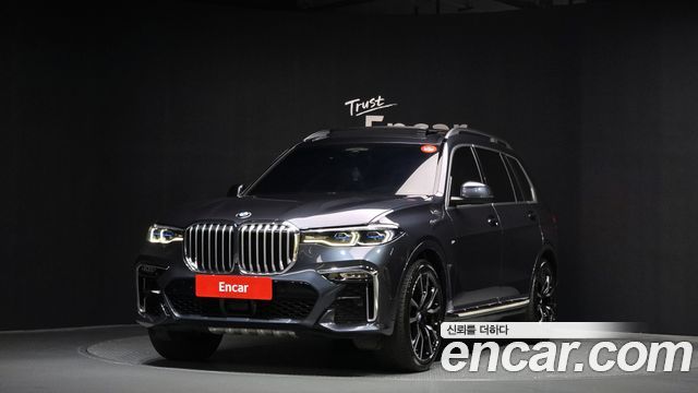 BMW X7 2022 — photo 1