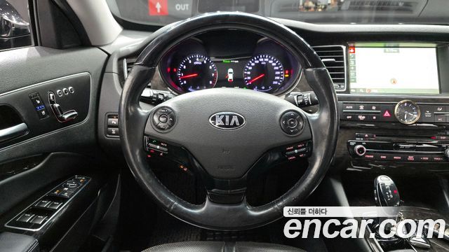 Kia K9 2015 — photo 13