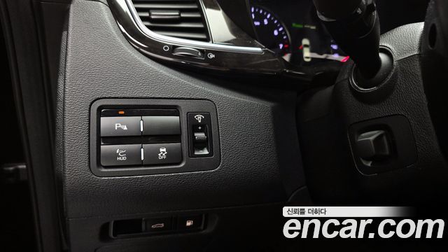 Kia K9 2015 — photo 16