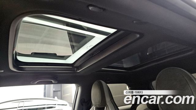 Mini Cooper 2023 — photo 18