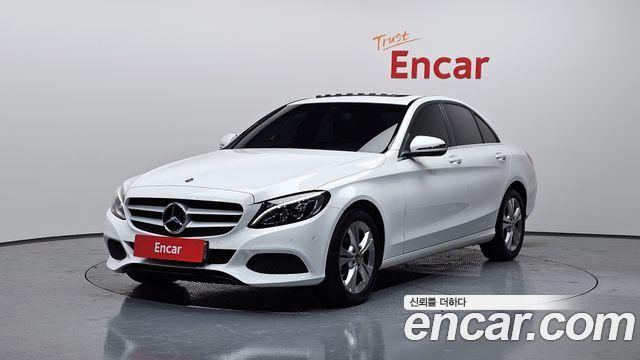 Mercedes-Benz C-Class 2017 — photo 1