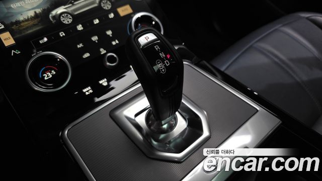 Land Rover Range Rover Evoque 2021 — photo 9