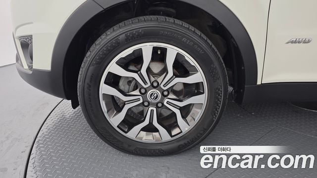KG Mobility KORANDO 2016 — photo 5