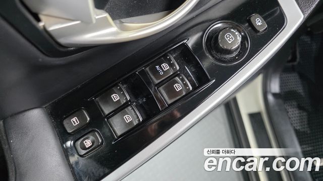 KG Mobility KORANDO 2016 — photo 12