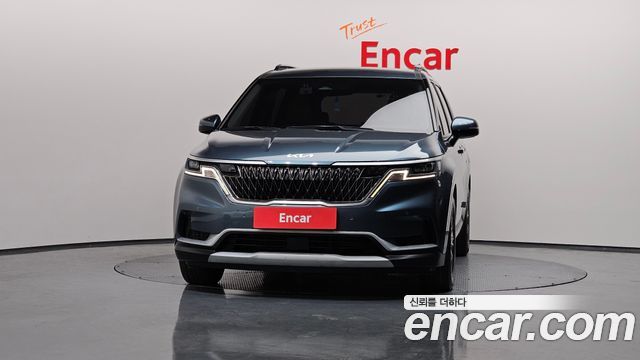 Kia Canival 2022 — photo 3