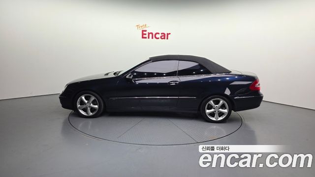 Mercedes-Benz CLK-Class 2005 — photo 19