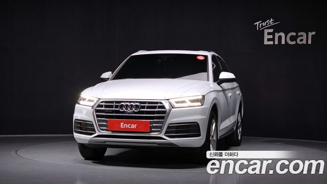 Audi Q5 2020 — photo 3