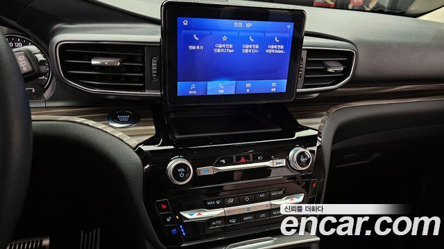 Ford Explorer 2022 — photo 14