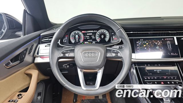 Audi Q8 2021 — photo 13