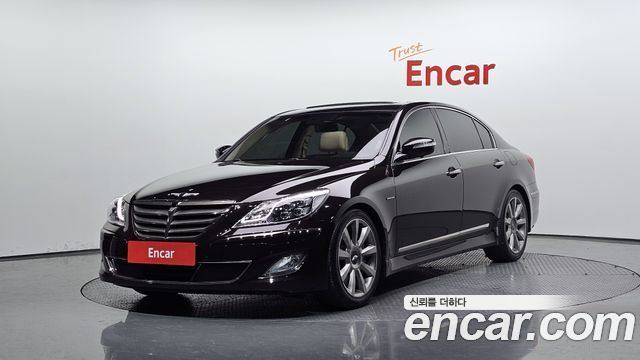 Hyundai Genesis 2012 — photo 1