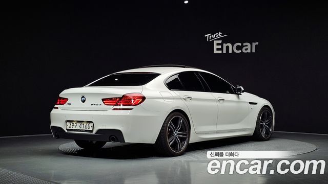 BMW 6-Series 2018 — photo 2