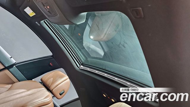 BMW 6-Series 2018 — photo 19