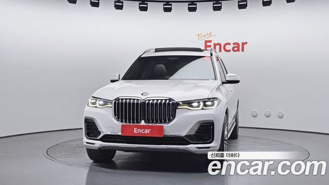 BMW X7 2021 — photo 3