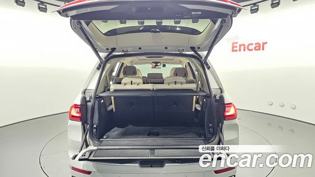 BMW X7 2021 — photo 20