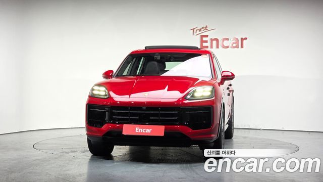 Porsche Cayenne 2025 — photo 3