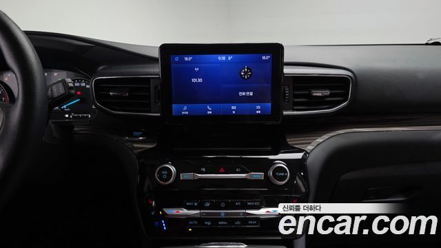 Ford Explorer 2023 — photo 14