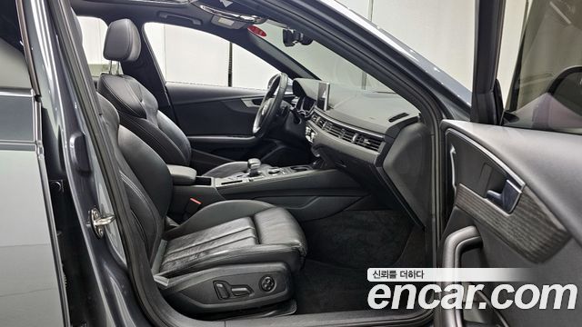 Audi A4 2019 — photo 10