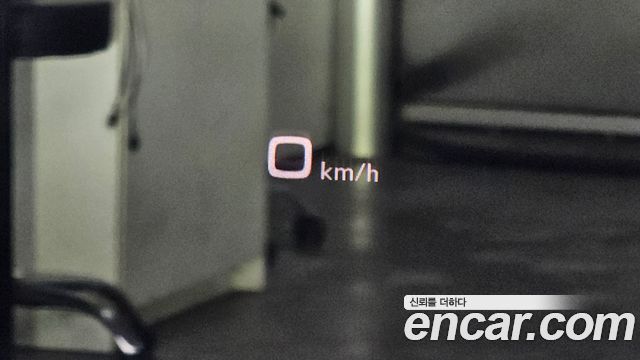 Audi A4 2019 — photo 19