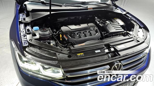Volkswagen Tiguan 2023 — photo 6