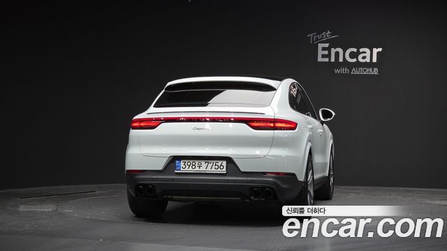 Porsche Cayenne 2021 — photo 4