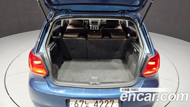 Volkswagen Polo 2015 — photo 20