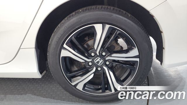 Honda Civic 2017 — photo 5