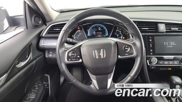 Honda Civic 2017 — photo 13