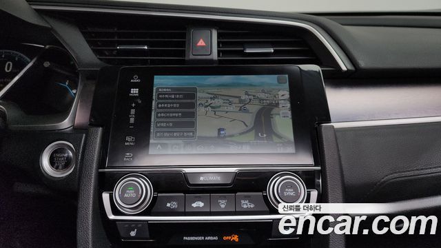 Honda Civic 2017 — photo 15