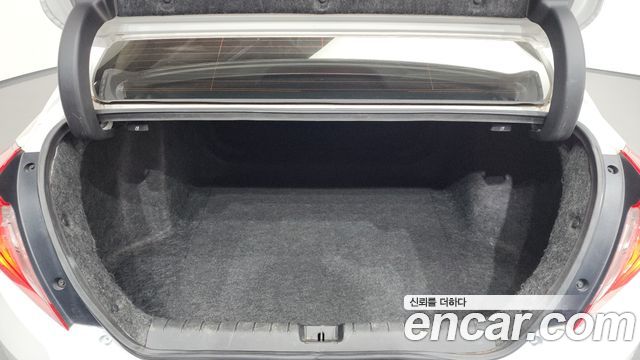Honda Civic 2017 — photo 20