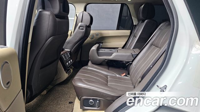 Land Rover Range Rover 2017 — photo 12