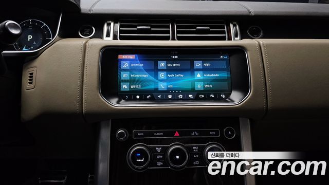 Land Rover Range Rover 2017 — photo 15