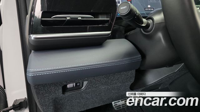 Renault Korea Grand Koleos 2025 — photo 13