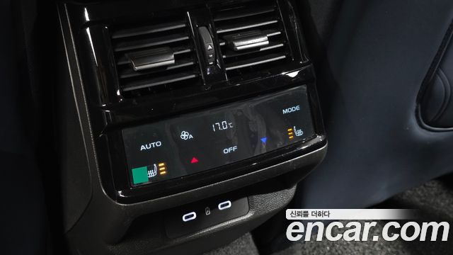 Renault Korea Grand Koleos 2025 — photo 18