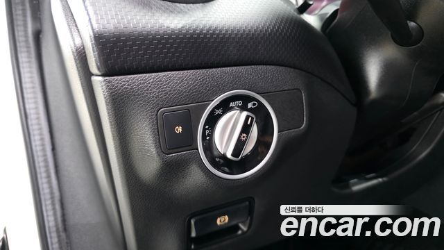 Mercedes-Benz A-Class 2015 — photo 20