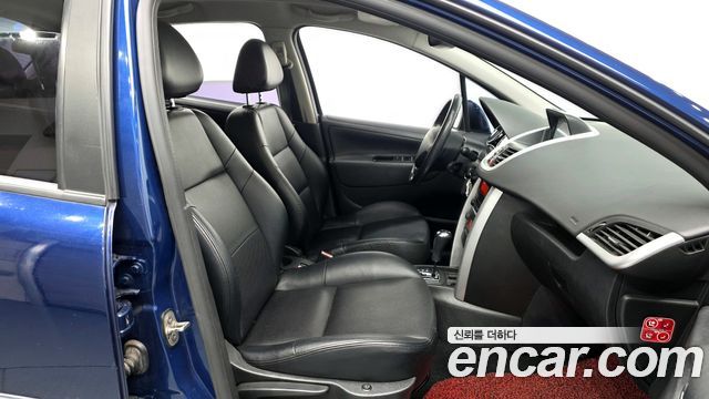 Peugeot 207 2011 — photo 11