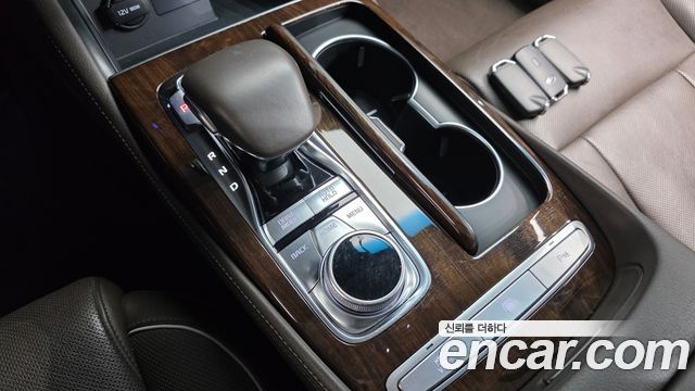 Kia K9 2019 — photo 9