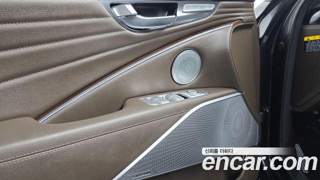 Kia K9 2019 — photo 13