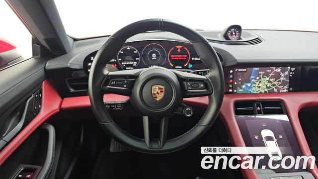Porsche Taycan 2023 — photo 13