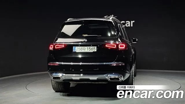 Mercedes-Benz GLS-Class 2023 — photo 4