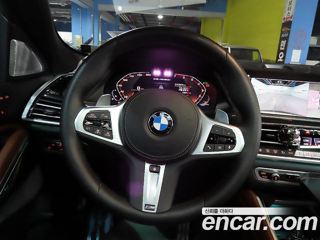 BMW X6 2023 — photo 13