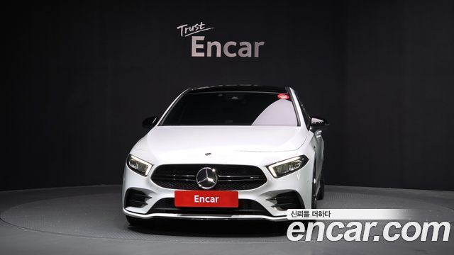 Mercedes-Benz A-Class 2022 — photo 3