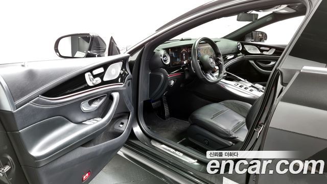 Mercedes-Benz AMG GT 2022 — photo 10