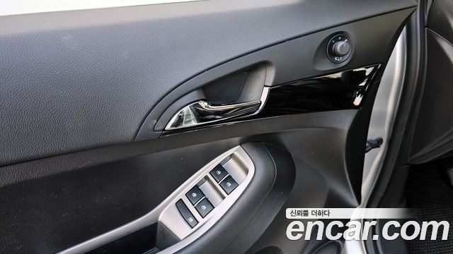 Chevrolet Korea Orlando 2012 — photo 17