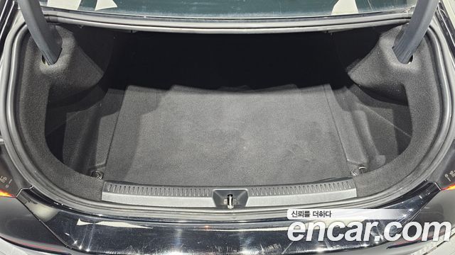 Mercedes-Benz A-Class 2020 — photo 20