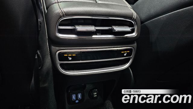 Genesis GV80 2020 — photo 18