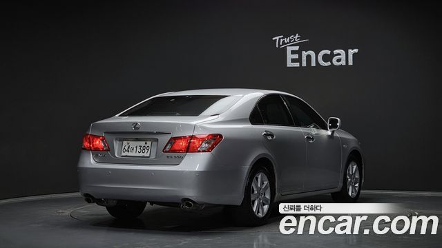 Lexus ES 2009 — photo 2