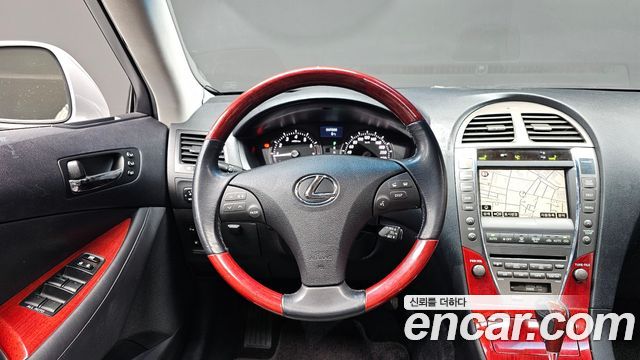 Lexus ES 2009 — photo 13