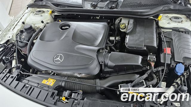 Mercedes-Benz GLA-Class 2019 — photo 6