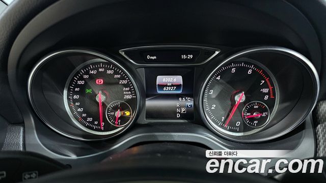 Mercedes-Benz GLA-Class 2019 — photo 8